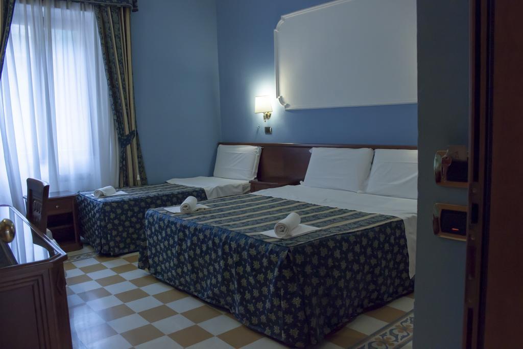 Clara Domus Hotel Roma Exterior foto